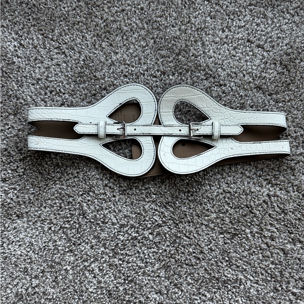 BCBGMaxAzria White Croc-Embossed Belt